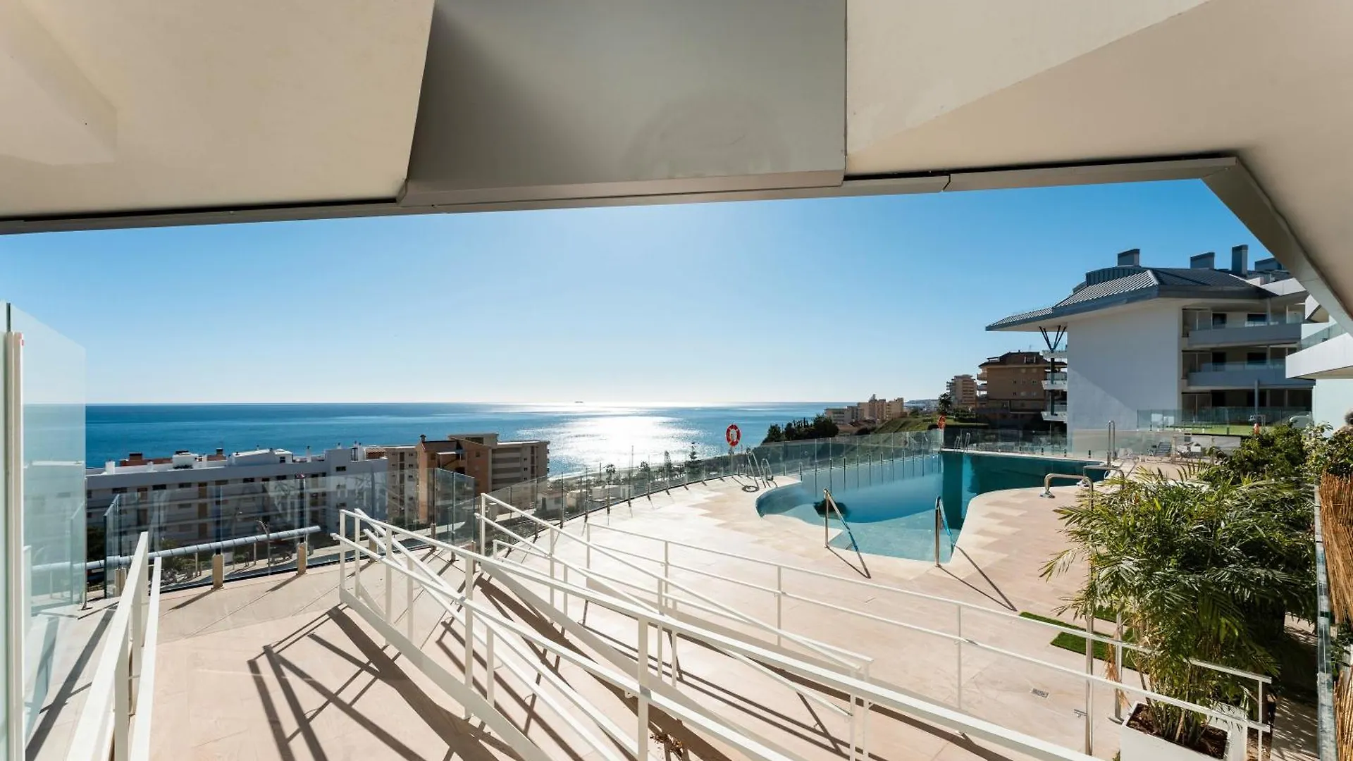 شقة Seaviews Reserve Higueron فوينخيرولا